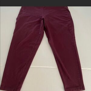 Torrid NWOT leggings, capri length. Size 1.